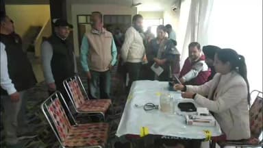 ਨੰਗਲ: ਨਗਰ ਕੌਂਸਲ ਨੰਗਲ ਦੇ ਕਰਮਚਾਰੀਆਂ ਵੱਲੋਂ ਨੰਗਲ ਵਿਖੇ ਲਗਾਇਆ ਗਿਆ ਮੁਫ਼ਤ ਮੈਡੀਕਲ ਚੈੱਕਅਪ ਕੈਂਪ