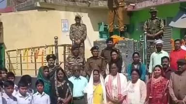 भरनो: बसिया समेत कई स्थानों पर पुलवामा हमले के शहीदों को श्रद्धांजलि दी गई