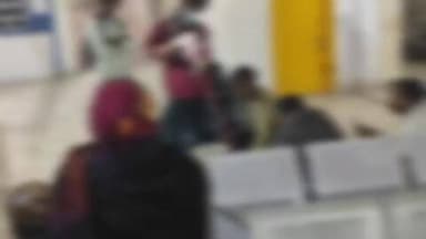 पालकोट: खरवा डीह में आग से झुलसी महिला, सदर अस्पताल रेफर