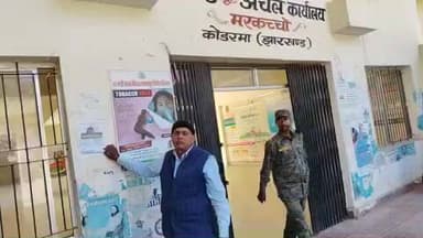 मरकच्चो: पीएलभी द्वारा प्रखंड के क्षेत्रों में राष्ट्रीय लोक अदालत में होने वाले निःशुल्क सुलभ की दी गई जानकारी