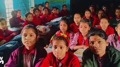 सिकटी: सिकटी-आदर्श मध्य विद्यालय में बैगलेस सुरक्षित शनिवार के तहत बच्चों को कुपोषण से बचाव के बारे में कराया गया अवगत