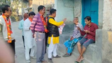 কেতুগ্রাম ২: ভোটের আগে সংগঠন মজবুত করতে কেতুগ্রামে বাড়ি বাড়ি প্রচার বিজেপির