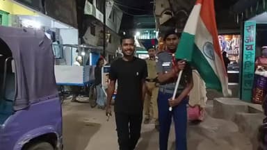 असरगंज: पुलवामाआतंकी हमले मेंशहीद हुए जवानों के सम्मान में इस दिन कैंडलमार्च भारत एवं स्काउटगाइड के छात्राओं के द्वारा निकालागया