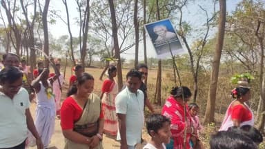 গোপীবল্লভপুর ২: গোপীবল্লভপুর ২ নম্বর ব্লকের বাসিয়াবেড়াতে উন্মোচন হল আদিবাসী বিদ্রোহের নেতা বাবা তিলকা মাঝির মূর্তি