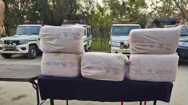 सिकटा: भारत-नेपाल सीमा से सटे कंगली थाना क्षेत्र में पुलिस ने मादक पदार्थ तस्करी के खिलाफ की बड़ी कार्रवाई