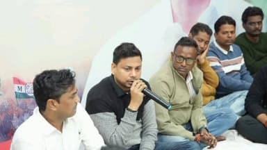 ডায়মন্ডহারবার ২: ডায়মন্ডহারবার বিধানসভার দলীয় কার্যালয়ে নেতরা অঞ্চলের নেতৃত্বদের নিয়ে সাংগঠনিক আলোচনা সভার আয়োজন