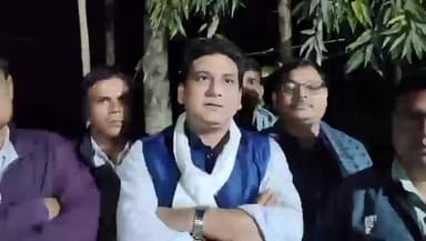 মথুরাপুর ২: যুব সাথী প্রকল্পে নিয়ে বার্তা দিলেন জেলা পরিষদের সদস্য উদয় হালদার