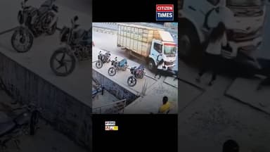 Funny Moment #funnyshorts #funnyvideos #couplecomedy #couplegoal #shorts #viral #comedyshorts