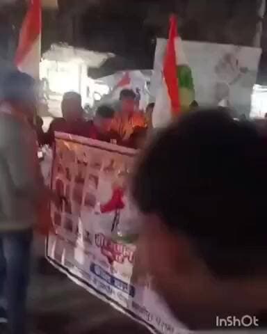 देसरी: पुलवामा हमले के शहीद जवान को देसरी के गाजीपुर में कैंडल मार्च निकालकर लोगों ने दी श्रद्धांजलि