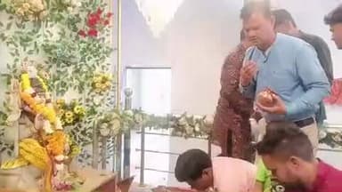 महाशिवरात्रि पर वारासिवनी क्षेत्र में भक्तिमय माहौल, मंदिरों में उमड़ी श्रद्धालुओं की भीड़, युवाओं ने निकाली बाइक रैली