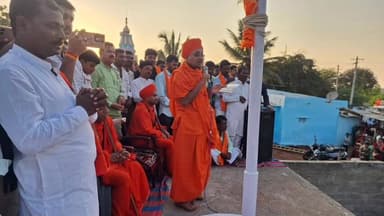 ಯಲಬರ್ಗ: ನಿಲೋಗಲ್ಲ ಗ್ರಾಮದ ಶರಣಬಸವೇಶ್ವರ ಜಾತ್ರೆಯ ಮಹಾರಥೋತ್ಸವಕ್ಕೆ ಗವಿಸಿದ್ದೇಶ್ವರ ಸ್ವಾಮಿಜಿ ಚಾಲನೆ