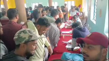 ঘাটাল: ঘাটালে যুব সাথী প্রকল্পের রেজিস্ট্রেশন ক্যাম্প পরিদর্শন করলেন SDO