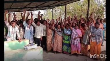 అశ్వారావుపేట: అశ్వారావుపేట మండలం రామన్నగూడెం భూ సమస్య పరిష్కరించకుంటే దీక్ష చేపడతామని హెచ్చరించిన గ్రామస్తులు