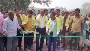 তুফানগঞ্জ ২: শালবাড়ি এলাকায় প্রায় ১ কোটি ১৬ লক্ষ টাকা ব্যয়ে ২ কিমি ৬০০ মিটার পাকা রাস্তার কাজের উদ্বোধন হলো