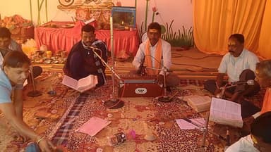 कुंजनगर देवला स्थित शिव मंदिर में शिव रात्रि के पावन अवसर पर अखण्ड रामायण पाठ किया गया व भंडारा कार्यक्रम रखा गया.....