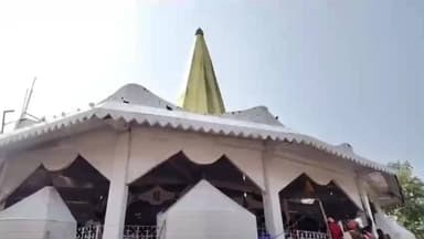 মৰঙী: আজি মহাশিৱৰাত্ৰি, ৰাজ্যৰ ভিন্ন প্ৰান্তৰ সমান্তৰালকৈ নুমলীগড়ৰ ঐতিহাসিক বাবা থানতো শিৱৰাত্ৰিৰ আয়োজন, শ শ ভক্তৰ সমাগম