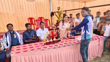 सरायपाली: जीवन में खेल हार-जीत को सकारात्मक रूप से स्वीकारना सिखाती है: कुमारी भास्कर