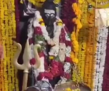 ఆలేరు: కొలనుపాక శ్రీ సోమేశ్వర స్వామి ఆలయంలో ప్రత్యేకమైన పూజలు