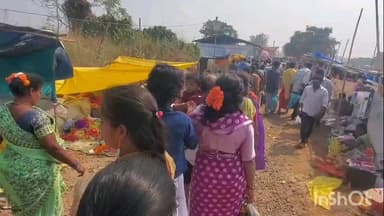 మహాశివరాత్రి సందర్భంగా గుంప సోమేశ్వర దేవాలయానికి పోటెత్తిన భక్తులు