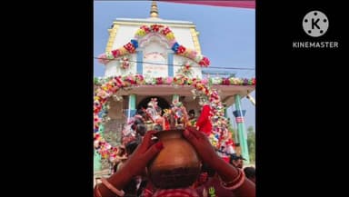 ভগবানপুর ২: পাঁউশি যোগাশ্রমের পরমেশ্বর মন্দিরে মহাশিবরাত্রি উপলক্ষে পুজো অর্চনায় উপস্থিত কাঁথির সাংসদ সৌমেন্দু অধিকারী