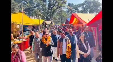 पालमपुर: सुलह में शिवरात्रि महोत्सव का शुभारंभ, विधायक विपिन सिंह परमार ने लिया आशीर्वाद