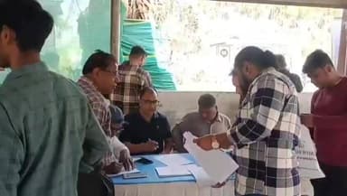 কালচিনি: 'বাংলার যুবসাথী' প্রকল্পে আবেদনের জন্য কালচিনি ব্লকের ৪টি স্থানে খোলা হয়েছে শিবির