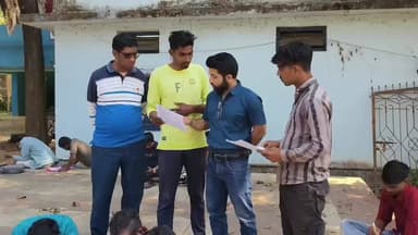 গোপীবল্লভপুর ২: মুখ্যমন্ত্রীর ঘোষণা মতো বেলিয়াবেড়াতে অনুষ্ঠািত হল যুবকদের জন্য যু্বসাথী প্রকল্পের রেজিষ্ট্রেশন ও ফর্ম ফিলাপ কর্মসূচি