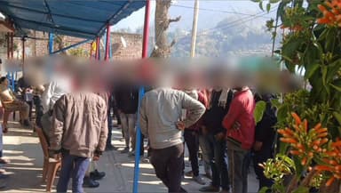 डुंडा: डुंडा चौकी पुलिस ने अभियान चलाकर 20 लोगों के सत्यापन किए, 3 मकान मालिकों पर की चालानी कार्रवाई