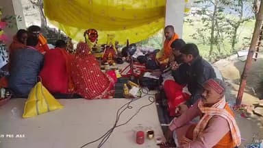 बीरपुर: महाशिवरात्रि पर हर-हर महादेव के जयघोष से गूंजे शिवालय, प्रखंड में उमड़ा आस्था का सैलाब