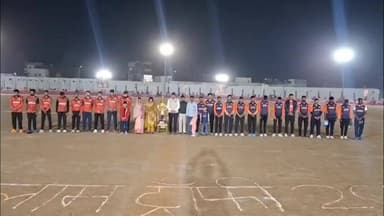 रतलाम नगर: शनिवार रात रतलाम ट्रॉफी 2026 का फाइनल मुकाबला, अक्षय संघवी मित्र मंडल ने लाखों के पुरस्कार बांटे