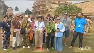 உடையார்பாளையம்: கங்கைகொண்ட சோழபுரத்தில் களைகட்டிய சிவராத்திரி விழா- வெளிநாட்டு சுற்றுலாப் பயணிகள் வருகை