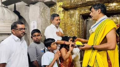 ಸಕಲೇಶಪುರ: ಮಹಾಶಿವರಾತ್ರಿ ಹಿನ್ನೆಲೆ ಪಟ್ಟಣದ ಶ್ರೀ ಸಕಲೇಶ್ವರ ಸ್ವಾಮಿ ದೇವಸ್ಥಾನಕ್ಕೆ ಶಾಸಕ ಸಿಮೆಂಟ್ ಮಂಜು ಭೇಟಿ