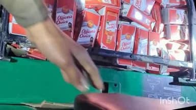 पतरघट: पुलिस ने एक टेंपो से 46.140 लीटर विदेशी शराब के साथ एक तस्कर को किया गिरफ्तार