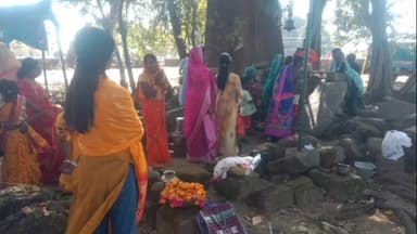 कैरो: महाशिवरात्रि पर कैरो के शिवालयों में उमड़ी भीड़, गजनी में भव्य कलश यात्रा से छाया श्रद्धा व उल्लास