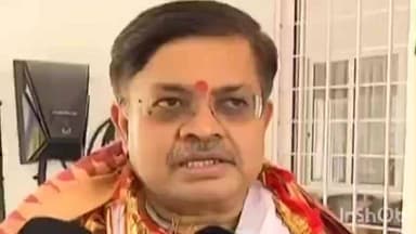 ବାଲୁଗାଁ: ପାସ ବିଭ୍ରାଟ ହୋଇନି ଶୃଙ୍ଖଳିତ ଚାଲିଛି ନୀତିକାନ୍ତି ନିର୍ଦ୍ଧାରିତ ସମୟରେ ଉଠିବ ମହାଦୀପ ପତିକ୍ରିୟା ରଖିଲେ ଚିଲିକା ବିଧାୟକ ତଥା ଆଇନମନ୍ତ୍ରୀ