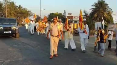 ರಾಯಬಾಗ: ಮಹಾಶಿವರಾತ್ರಿ ಹಿನ್ನಲೆಯಲ್ಲಿ ಕುಡಚಿ ಪಟ್ಟಣದಲ್ಲಿ ಜರಗಿದ ಜ್ಯೋತಿರ್ಲಿಂಗಗಳ ಮೆರವಣಿಗೆ