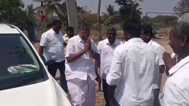 பாலக்கோடு: பஞ்சப்பள்ளி பகுதியில் ரூபாய் 19.08 லட்சம் மதிப்பீட்டில் இரண்டு திட்டப் பணிகளுக்கு பூமிபூஜை நடைபெற்றது.