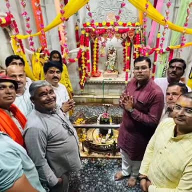 अवंतिपुर बड़ोदिया: महाशिवरात्रि पर अवंतिपुर बड़ोदिया के शिवालयों में उमड़ा श्रद्धालुओं का सैलाब