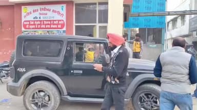 ਘੱਲ ਖੁਰਦ: ਥਾਣਾ ਘੱਲ ਖੁਰਦ ਪੁਲਿਸ ਵੱਲੋਂ ਥਾਰ ਉੱਪਰ ਗੋਲੀ ਚਲਾਉਣ ਵਾਲੇ ਚਾਰ ਆਰੋਪੀਆਂ ਖਿਲਾਫ ਮਾਮਲਾ ਦਰਜ