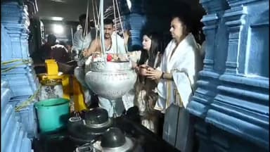 మహదేవ్పూర్: కాలేశ్వర క్షేత్రంలో వైభవంగా శుభానంద దేవి కళ్యాణ మహోత్సవం పాల్గొన్న కలెక్టర్ దంపతులు