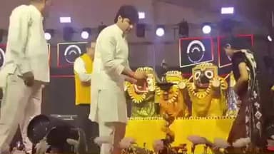 ବିଞ୍ଝାରପୁର: ଏନ.ସି ହାଇସ୍କୁଲର ପ୍ଲାଣ୍ଟିନିୟମ ଗୁବୁଲିର ଦ୍ୱିତୀୟ ଦିନ ଯୋଗଦେଲେ ବିଧାୟକ ଓ ପ୍ରଶାସନିକ ଅଧିକାରୀ