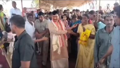 కూసుమంచి: కూసుమంచిలో మంత్రి మనవరాలు మైరా మురిపెంలో, పరమశివుని చెంత మంత్రి పొంగులేటి దంపతులు