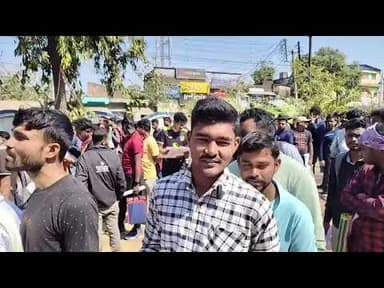 খাতড়ার গুরুসদয় মঞ্চে যুব সাথী রেজিস্ট্রেশন ক্যাম্পে উপচে পড়া ভিড়