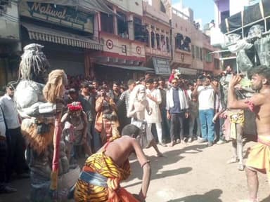 हमीरगढ़: महाशिवरात्रि पर हमीरगढ़ में सजी काशी विश्वनाथ की पालकी, उज्जैन महाकाल की तर्ज पर हुआ आयोजन