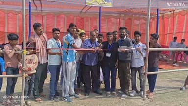 मनसाही :- प्रखंड मुख्यालय मनसाही में कबड्डी प्रतियोगिता का आयोजन।