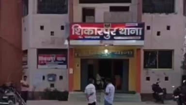 नरकटियागंज: शिकारपुर के मधुबनी गांव में गन्ना लदा ट्रैक्टर पलटने से 5 वर्षीय बच्ची की मौत