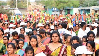 ಕುರುಗೊಡು: ಕುರುಗೋಡು ಉತ್ಸವ:ಅದ್ದೂರಿಯಾಗಿ ನಡೆದ ಸಾಂಸ್ಕೃತಿಕ ಸೊಬಗಿನ ಜಾನಪದ ಮೆರವಣಿಗೆ