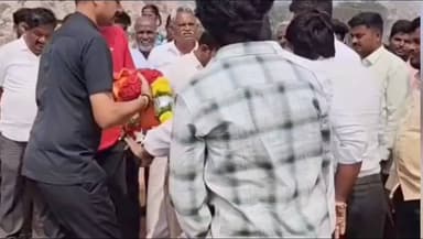 ಕುರುಗೊಡು: ಕುರುಗೋಡು ಉತ್ಸವದ ಪ್ರಯುಕ್ತ ’ಕುರುಗೋಡು ಬೈ ಸ್ಕೈ' ಗೆ ಚಾಲನೆ ನೀಡಿದ ಶಾಸಕ ಜೆ.ಏನ್.ಗಣೇಶ್