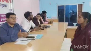 बांके बाज़ार: बाँके बाज़ार प्रखंड कार्यालय में जनता दरबार लगा, दर्जनों लोगों की समस्याएँ सुनी गईं