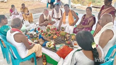 జన్నారం: మండల కేంద్రంలో ని శ్రీ కేతేశ్వర కంకాలమ్మ శివాలయం ప్రాంగణంలో శివ పార్వతుల కళ్యాణం